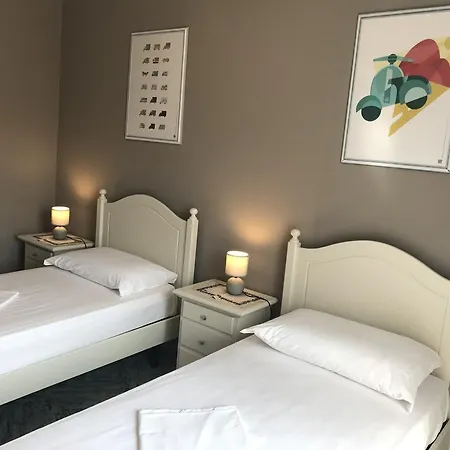 Apartment Anfite Aleardi
