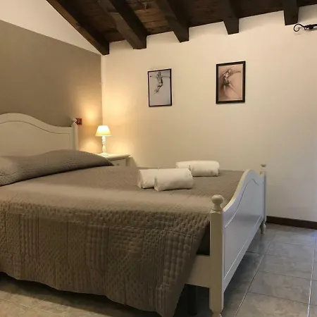 Anfite Aleardi Apartment