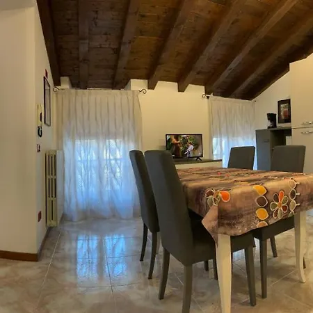 Anfite Aleardi Apartment